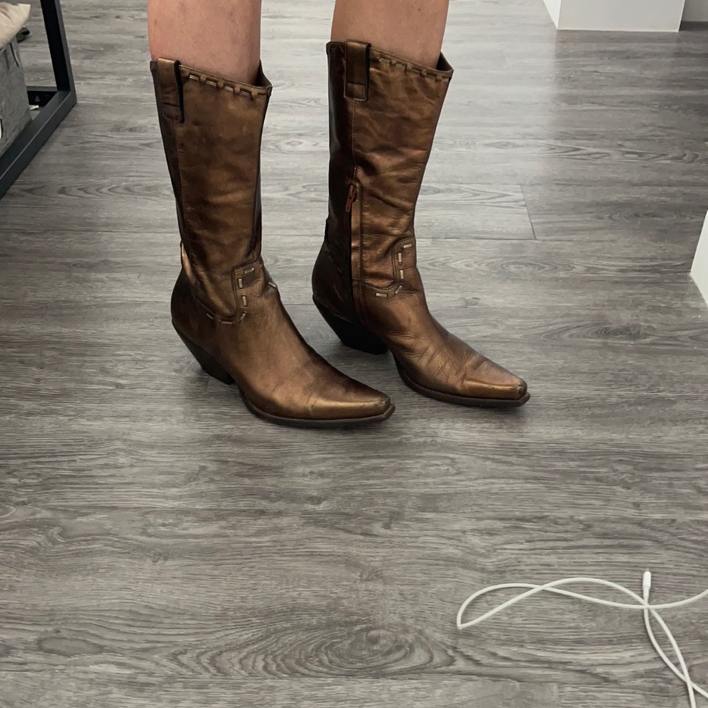 BCBGeneration Copper metallic cowboy boots